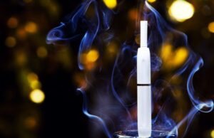 Οι συσκευές θέρμανσης καπνού εξίσου επιβλαβείς για τον άνθρωπο με το κάπνισμα και το άτμισμα