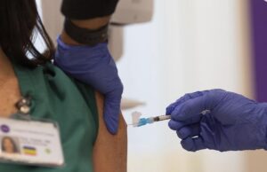 Εμβολιασμοί – Κύπρος: Μόνο με ραντεβού μέσω της ηλεκτρονικής πλατφόρμας