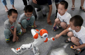 Ρομπότ – δάσκαλοι ξένων γλωσσών στην Ιαπωνία