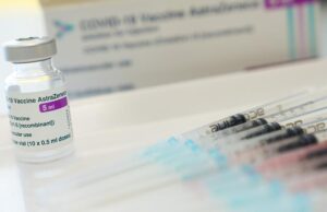 Το εμβόλιο της ΑstraΖeneca φέρει πλέον την ονομασία «Vaxzevria»