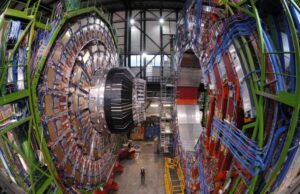 Στην «ώρα μηδέν» του σύμπαντος θέλει να φτάσει το CERN