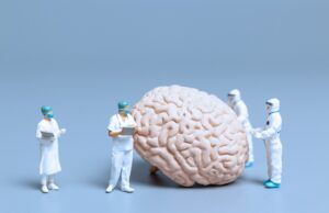 ΤΕΠΑΚ: Σημαντικά αποτελέσματα για τη βελτίωση της νοητικής λειτουργίας ασθενών με Νόσο Αλτσχάιμερ