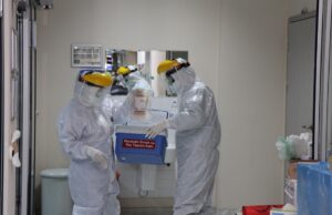 Μείωση θνητότητας χωρίς παρενέργειες από τη χορήγηση πλάσματος ιαθέντων σε αρρώστους με Covid-19