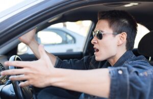 Τι κάνει τους οδηγούς επιθετικούς; Έρευνα για την ψυχολογία του δρόμου