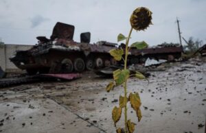 Πόλεμος στην Ουκρανία: «Σκοτώνοντας» και το περιβάλλον