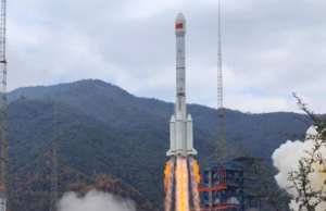 Φιλιππίνες: Προειδοποίηση για συντρίμμια πυραύλου μετά την κινεζική εκτόξευση