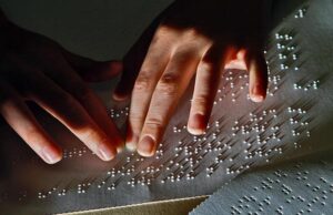 4 Γενάρη: Παγκόσμια Ημέρα Braille – Mέθοδος ανάγνωσης τυφλών