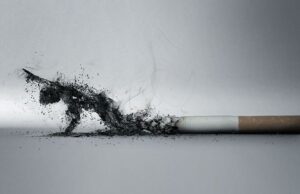 Ο καπνός του τσιγάρου βρίσκει τον τρόπο να τρυπώσει παντού