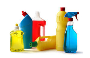 Η λειτουργία των πνευμόνων μειώνεται ταχύτερα σε γυναίκες που χρησιμοποιούν προϊόντα καθαρισμού