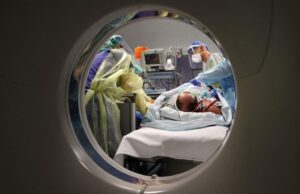 Κοροναϊός: Η Ελλάδα πρώτη σε κρούσματα και δεύτερη σε θανάτους στην Ευρώπη