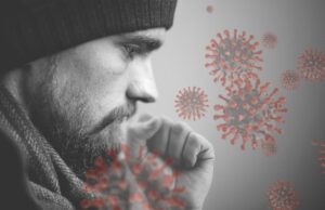 Όμικρον: Εξίσου σοβαρή και θανατηφόρα με άλλες παραλλαγές