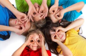 Τα παιδιά αναγνωρίζουν συναισθήματα ακόμη και σε μια ξένη γλώσσα