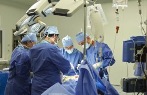 Περισσότερες από 30 λαπαροσκοπικές επεμβάσεις Ήπατος – Παγκρέατος για την Κύπρο