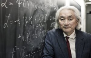 Μίκιο Κάκου: «Το μέλλον θα φέρει φακούς επαφής που θα συνδέονται με το Ίντερνετ και αυτοκίνητα χωρίς τιμόνι…»