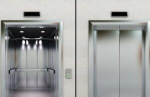 «Έξυπνος» ανελκυστήρας ενεργοποιείται μόνο με την ανθρώπινη φωνή