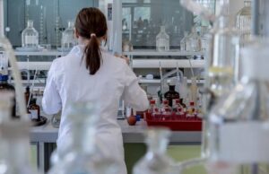 Ευλογιά των πιθήκων: Συναγερμός στην Ευρώπη – Εξαπλώνεται ραγδαία – Κρούσματα σε τρεις χώρες