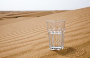 Συσκευή φτιάχνει πόσιμο νερό από τον αέρα της ερήμου