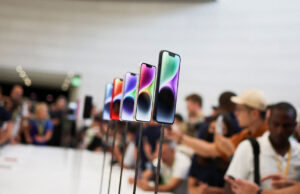 iPhone 14: Η Μόσχα παρακάμπτει τις κυρώσεις για να εισάγει το νέο μοντέλο