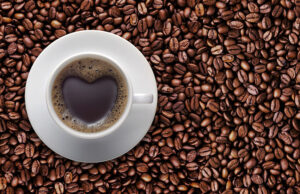 Όσοι πίνουν πολλούς καφέδες, ίσως έχουν τα κατάλληλα «πικρά» γονίδια