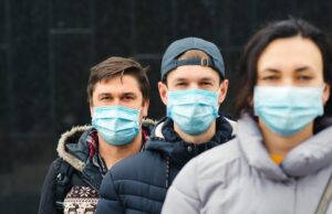 Μάσκα προσώπου που μπορεί να ανιχνεύσει κορονοϊό και ιούς γρίπης