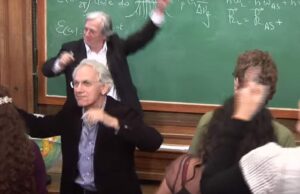 Αντιδράσεις προκαλεί αμφιλεγόμενο βίντεο του φετινού Νομπελίστα Φυσικής (VIDEO)