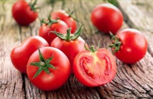Δημιουργήθηκαν οι πρώτες ντομάτες που παράγουν έξτρα βιταμίνη D