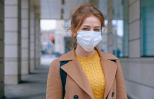 Κινδυνεύουν από σοβαρά προβλήματα υγείας, όσοι έχουν μολυνθεί περισσότερες από μία φορές