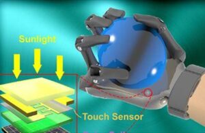 Ηλεκτρονικό δέρμα που νιώθει πόνο ανοίγει τον δρόμο για ρομπότ με ευαίσθητη αφή (βίντεο)