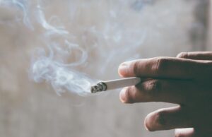 Το κάπνισμα μπορεί να αυξήσει τον κίνδυνο προβλημάτων ψυχικής υγείας – Νέα μελέτη