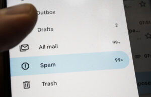 Πόσα spam email λάβατε σήμερα; Για όλα φταίει αυτός ο άνθρωπος