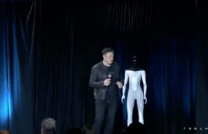 Ο Έλον Μασκ ετοιμάζει… ανθρωποειδές ρομπότ – Πώς θα μοιάζει και τι θα κάνει το Tesla Bot;