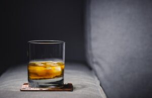 Περισσότερο αλκοόλ, λιγότερος εγκέφαλος;