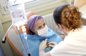 Οι ανάγκες για χημειοθεραπεία θα αυξηθούν πάνω από 50% έως το 2040