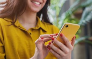 Τι συνέβη όταν φοιτητές αναγκάστηκαν να κλείσουν τα κινητά τους τηλέφωνα