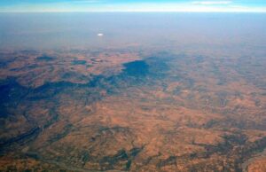 Έρευνα: Γιγαντιαία στήλη καυτού βράχου σε σχήμα μανιταριού μπορεί να χωρίζει την Αφρική στα δύο