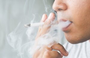 Επτά στους 10 χρόνια ασθενείς δεν ενδιαφέρονται για τους κινδύνους του τσιγάρου