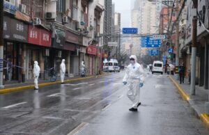 Βασιλική Ακαδημία Βρετανίας: Τα lockdown και οι μάσκες έσωσαν ζωές