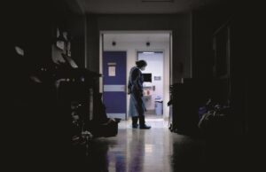 Long-Covid: Το νέο «μυστηριώδες» σύμπτωμα που ανακάλυψαν οι επιστήμονες