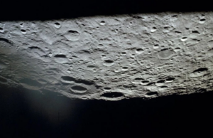 Κινεζικό σεληνιακό rover ανακάλυψε κάτι ενδιαφέρον σε 90 μέτρα βάθος