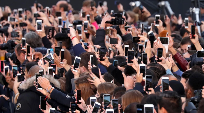 Πόσοι άνθρωποι έχουν Smartphones σε όλο τον κόσμο;