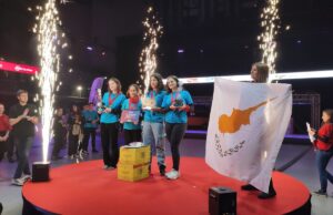 Διπλή διεθνής διάκριση για την ομάδα ρομποτικής του Γυμνασίου Αρχαγγέλου, Λακατάμιας, στο Robotex International