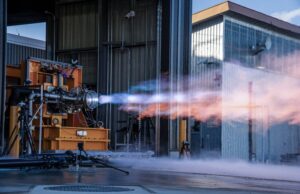 Ιαπωνία: Μηχανικοί ανέπτυξαν πύραυλο που λειτουργεί με κοπριά αγελάδων