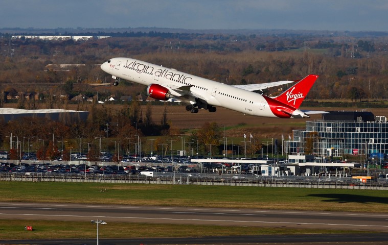 Αεροπλάνο της Virgin Atlantic πέταξε με «λάδι κουζίνας»