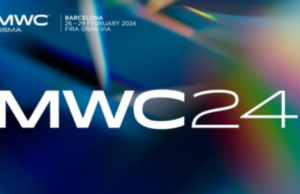 Διάφανα laptop, έξυπνα δαχτυλίδια, κινητά τηλέφωνα βραχιόλια και ιπτάμενα αυτοκίνητα στο World Mobile Congress (βίντεο)