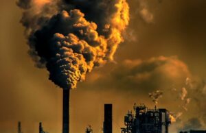 Φόβοι για εκατομμύρια θανάτους έως το 2100 – Οι κίνδυνοι των εκπομπών από ορυκτά καύσιμα