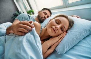 Γυναίκες Vs ανδρών – Ποιοι κοιμούνται χειρότερα και γιατί