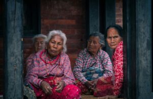 Πόσα χρόνια ζει ο μέσος κάτοικος του πλανήτη; Το προσδόκιμο αυξάνεται