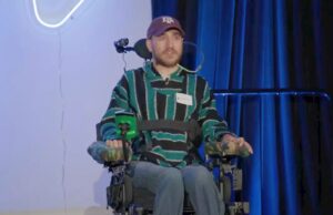 Βλάβη στο πρώτο τσιπ που εμφυτεύτηκε στον εγκέφαλο ασθενή