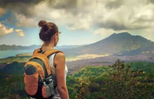 Ο ΠΟΥ παρουσιάζει εργαλειοθήκη για την υποστήριξη ασφαλέστερου περπατήματος και ποδηλασίας