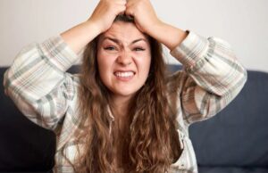 Είστε διαρκώς θυμωμένοι; Γιατί σας συμβαίνει αυτό και πώς να το διορθώσετε